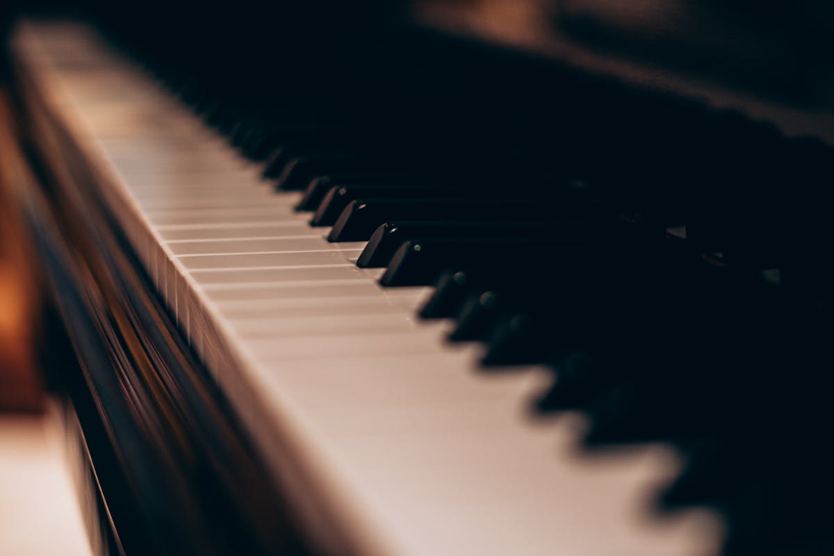Phụ kiện piano